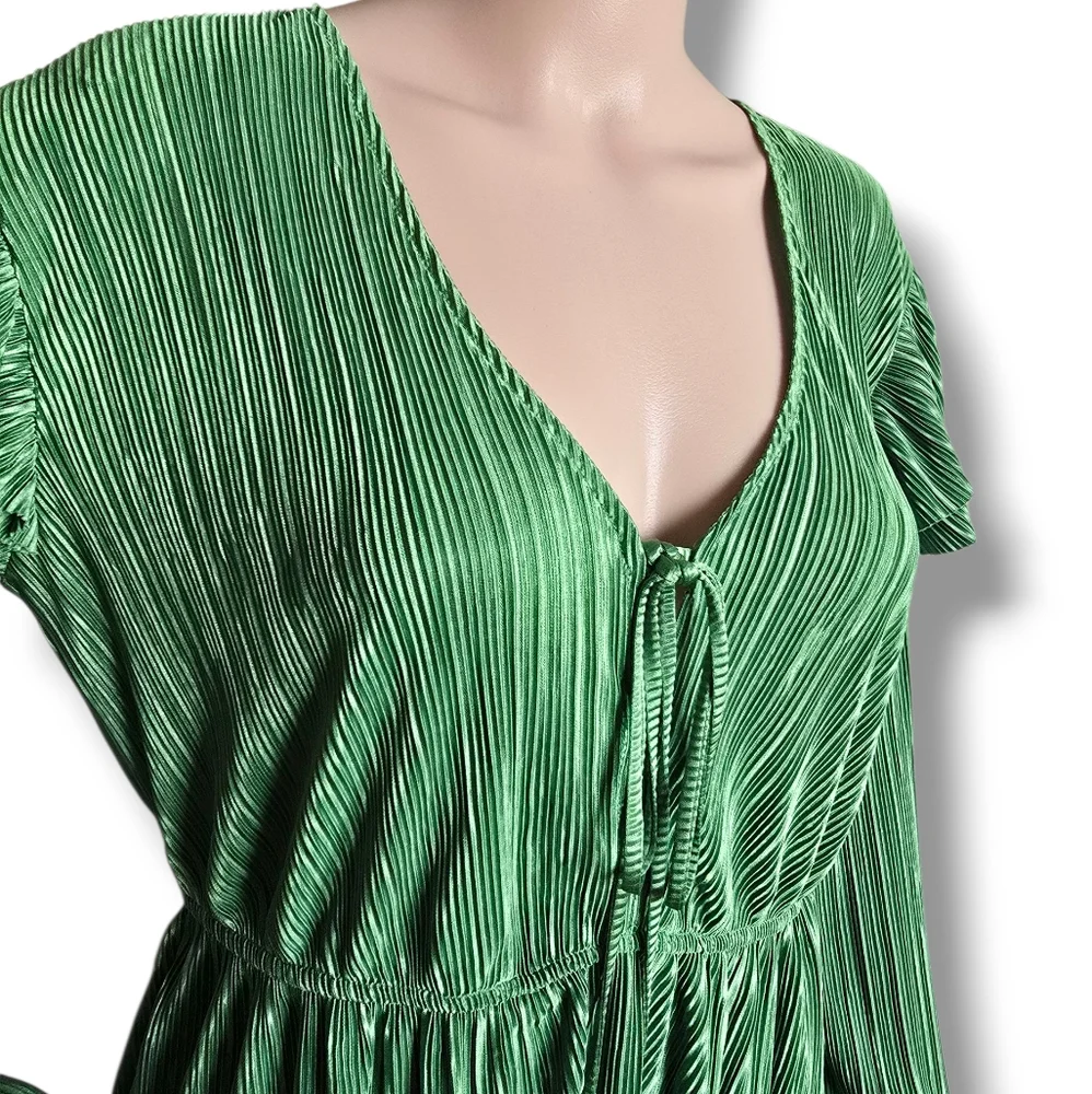 Zara Green Pleated Short Sleeve Blouse - Picture 14 of 16